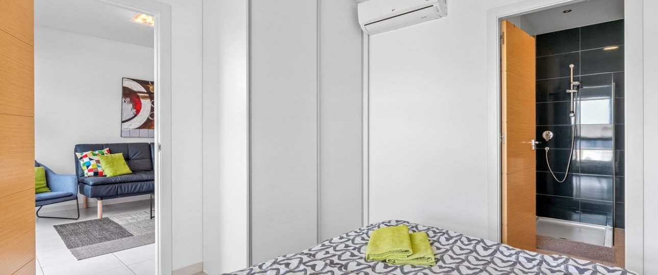 Resale - apartment - Orihuela - La Zenia