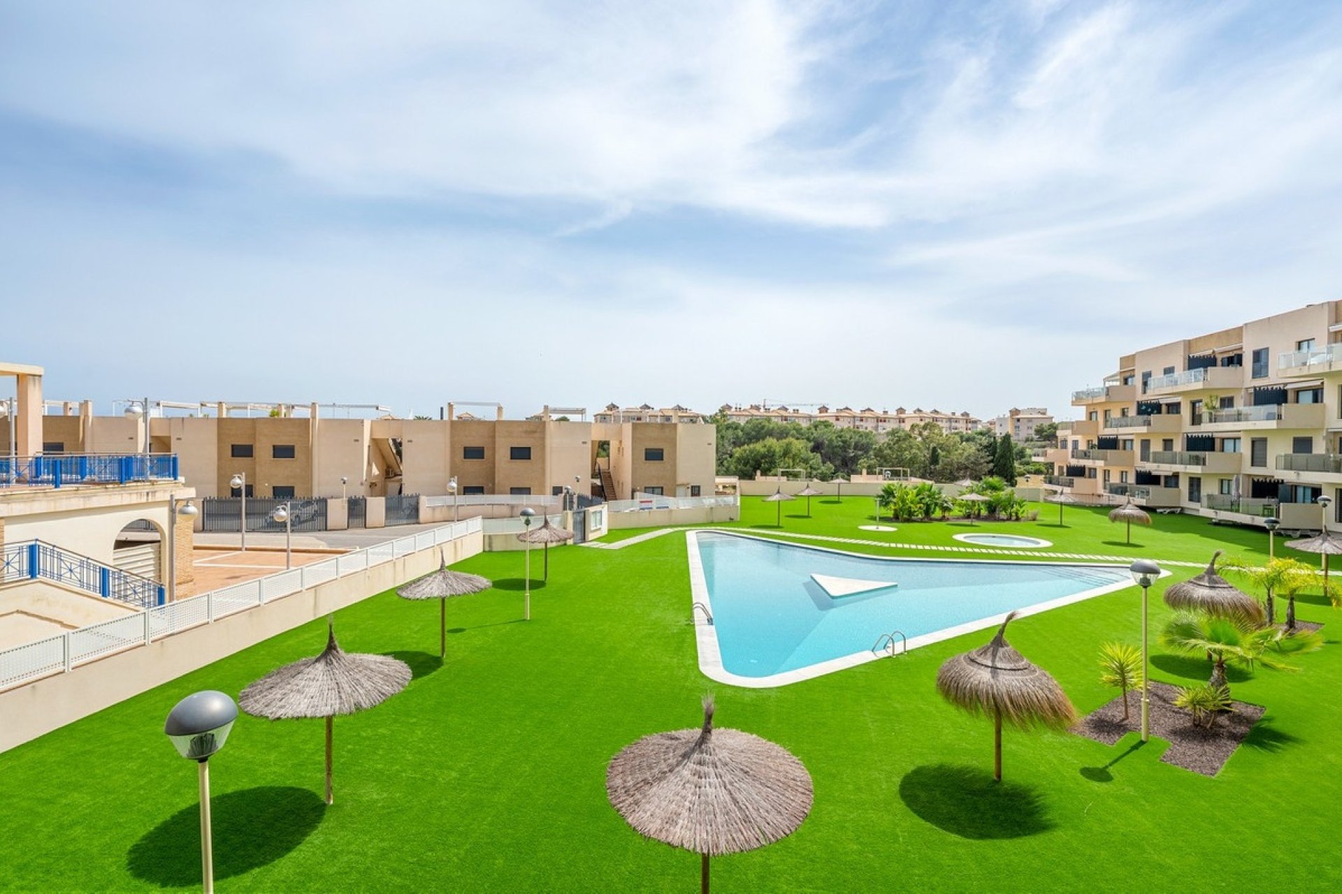 Resale - apartment - Orihuela - La Zenia
