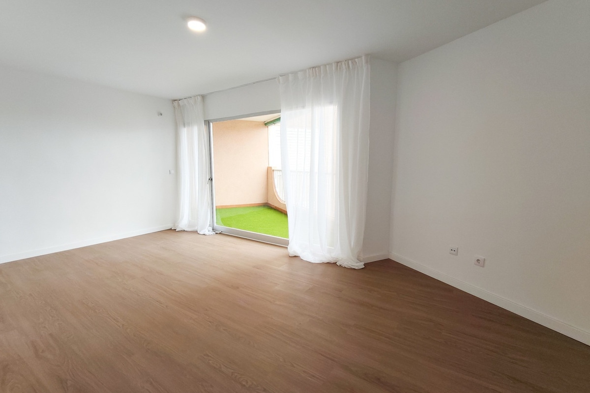 Resale - apartment - Orihuela - La Zenia