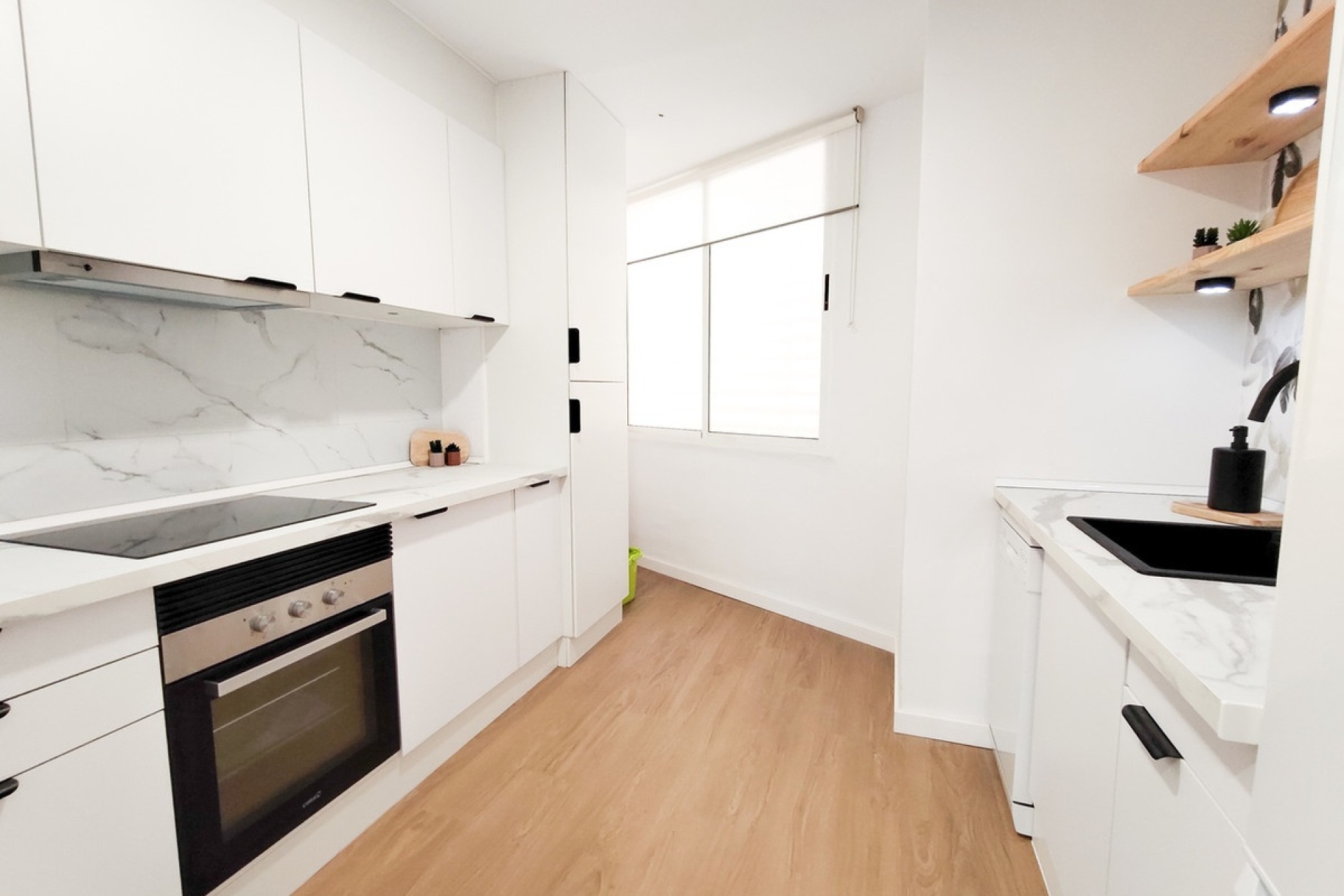 Resale - apartment - Orihuela - La Zenia