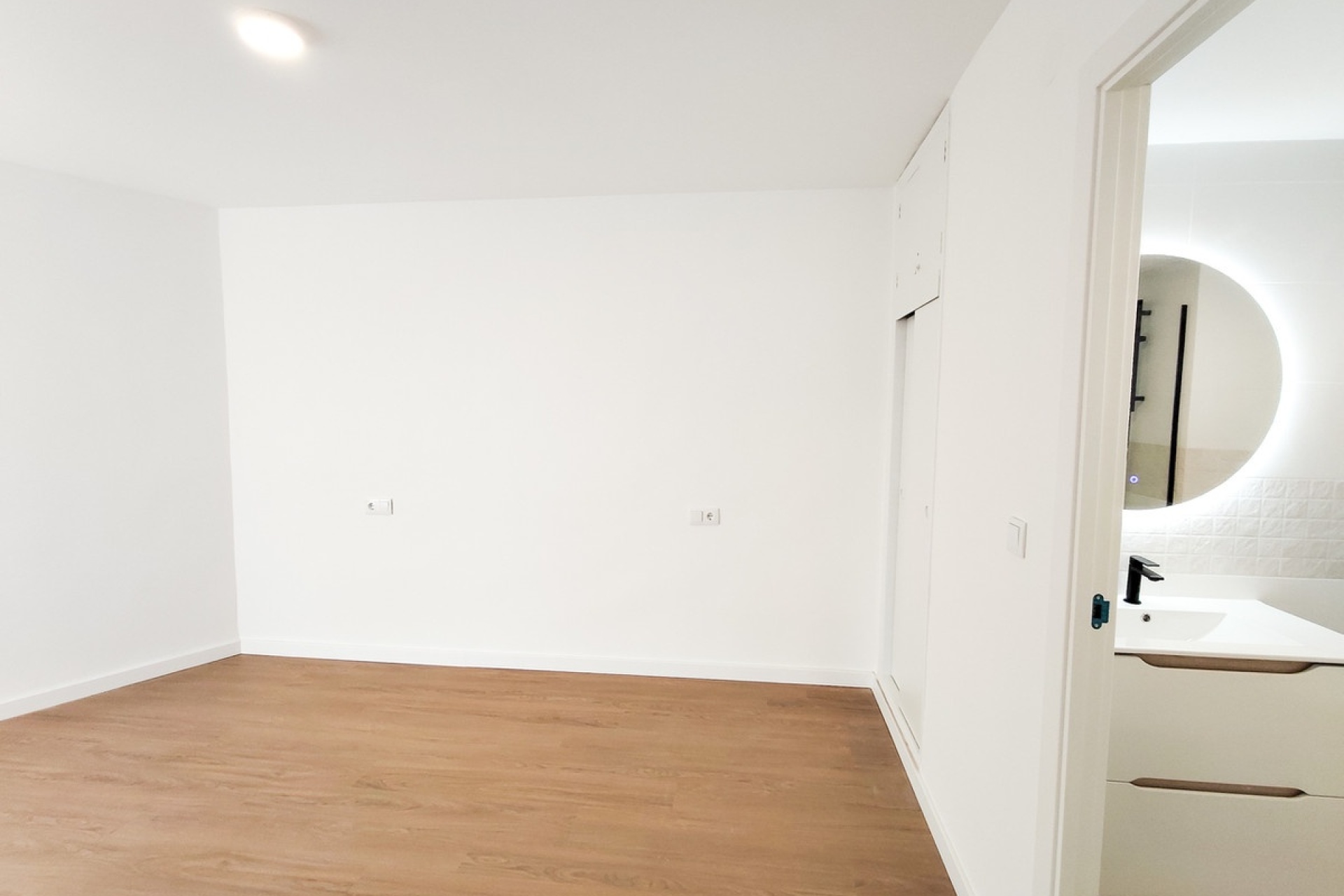Resale - apartment - Orihuela - La Zenia