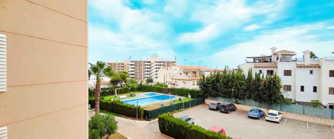 Resale - apartment - Orihuela - La Zenia