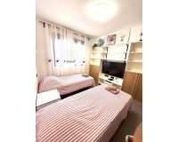 Resale - apartment - Orihuela - La Zenia