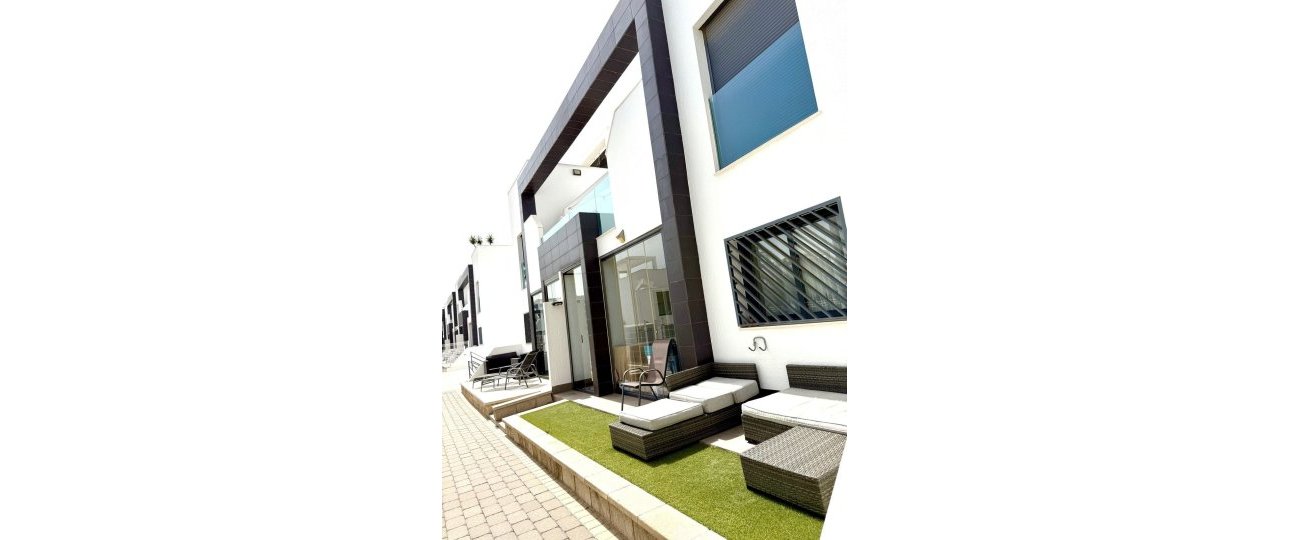 Resale - apartment - Orihuela - La Zenia