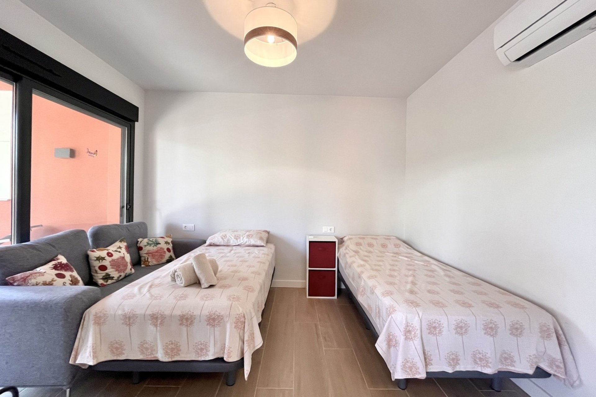 Resale - apartment - Orihuela - Los Dolses