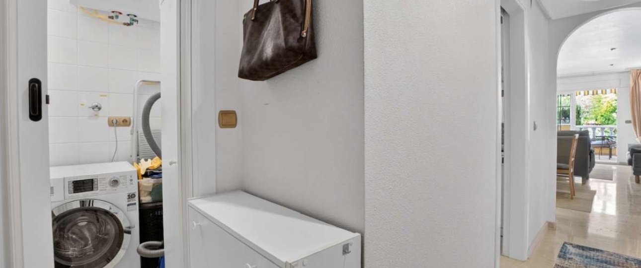Resale - apartment - Orihuela - Orihuela Costa