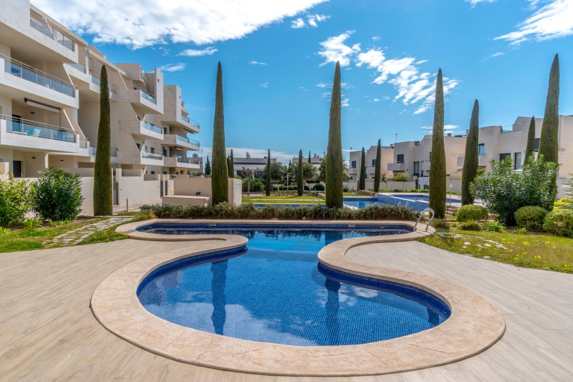 Resale - apartment - Orihuela - Orihuela Costa