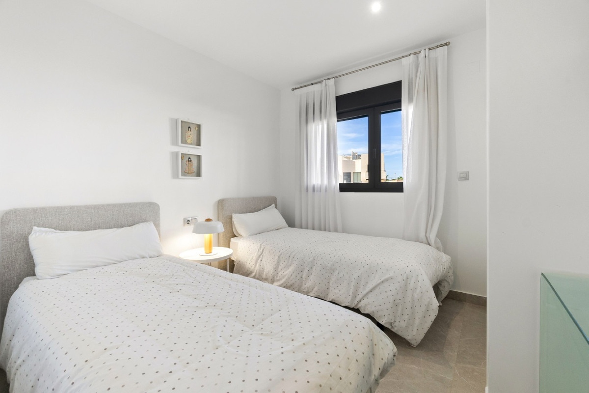 Resale - apartment - Orihuela - Orihuela Costa