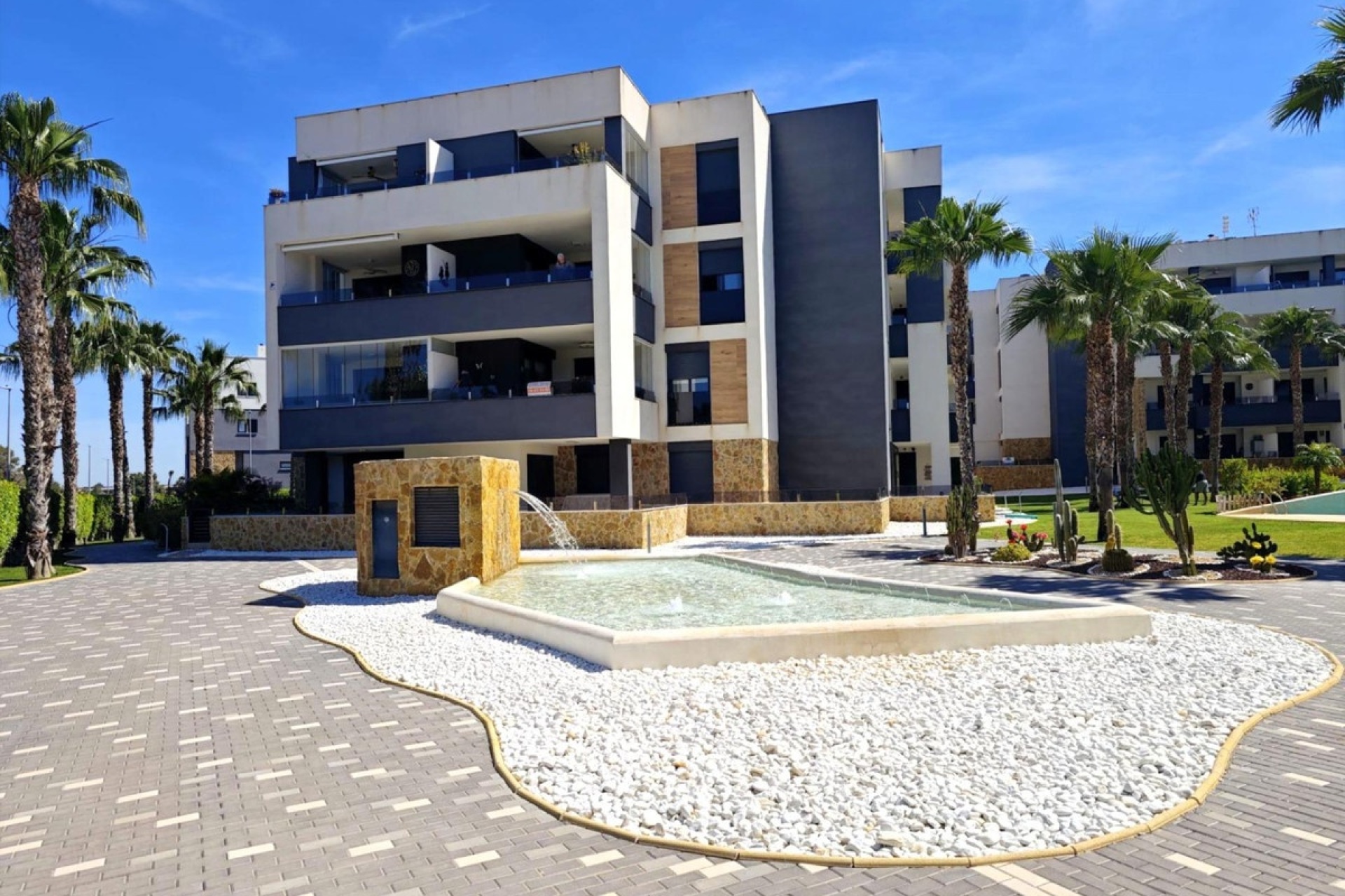 Resale - apartment - Orihuela - Orihuela Costa
