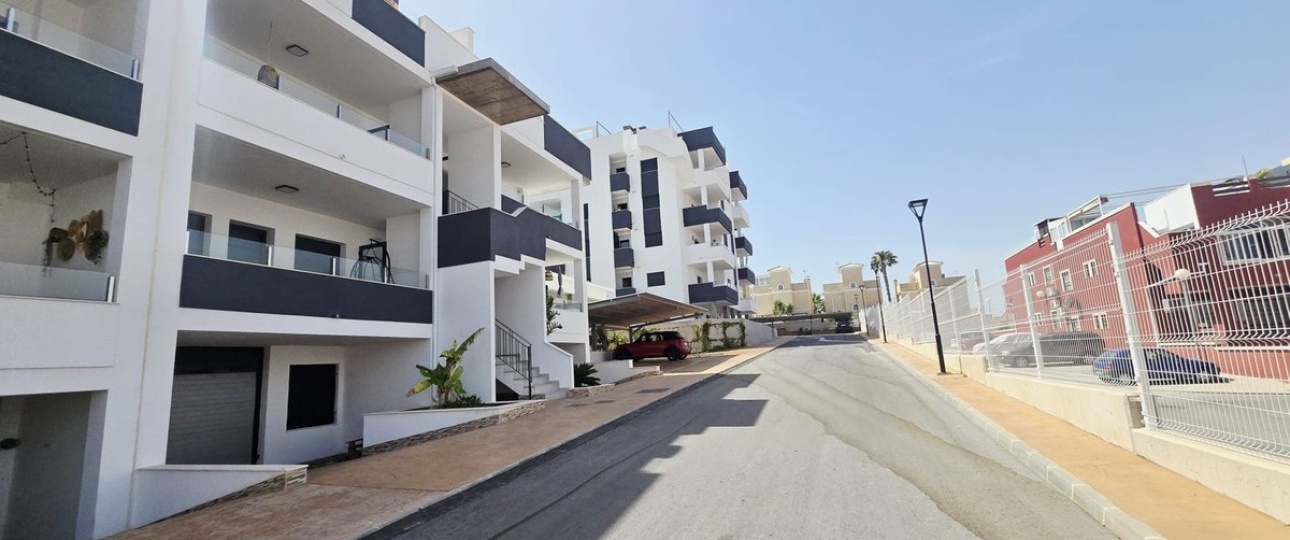 Resale - apartment - Orihuela - Orihuela Costa