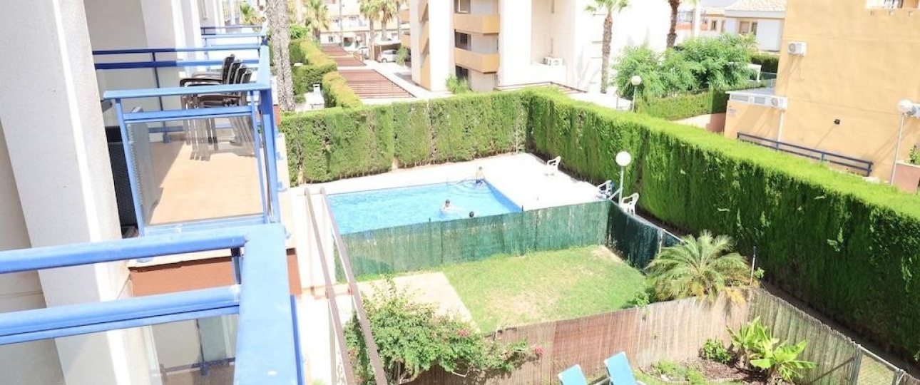 Resale - apartment - Orihuela - Orihuela Costa