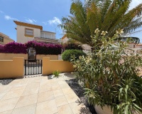 Resale - apartment - Orihuela - Orihuela Costa