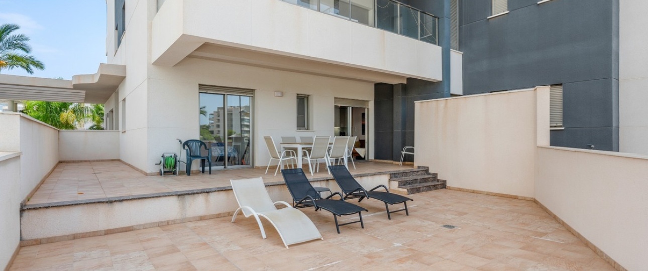Resale - apartment - Orihuela - Orihuela Costa