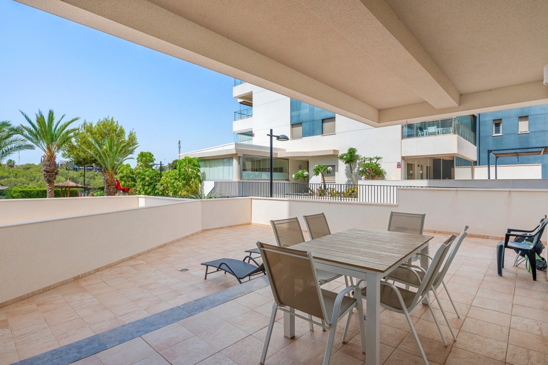 Resale - apartment - Orihuela - Orihuela Costa