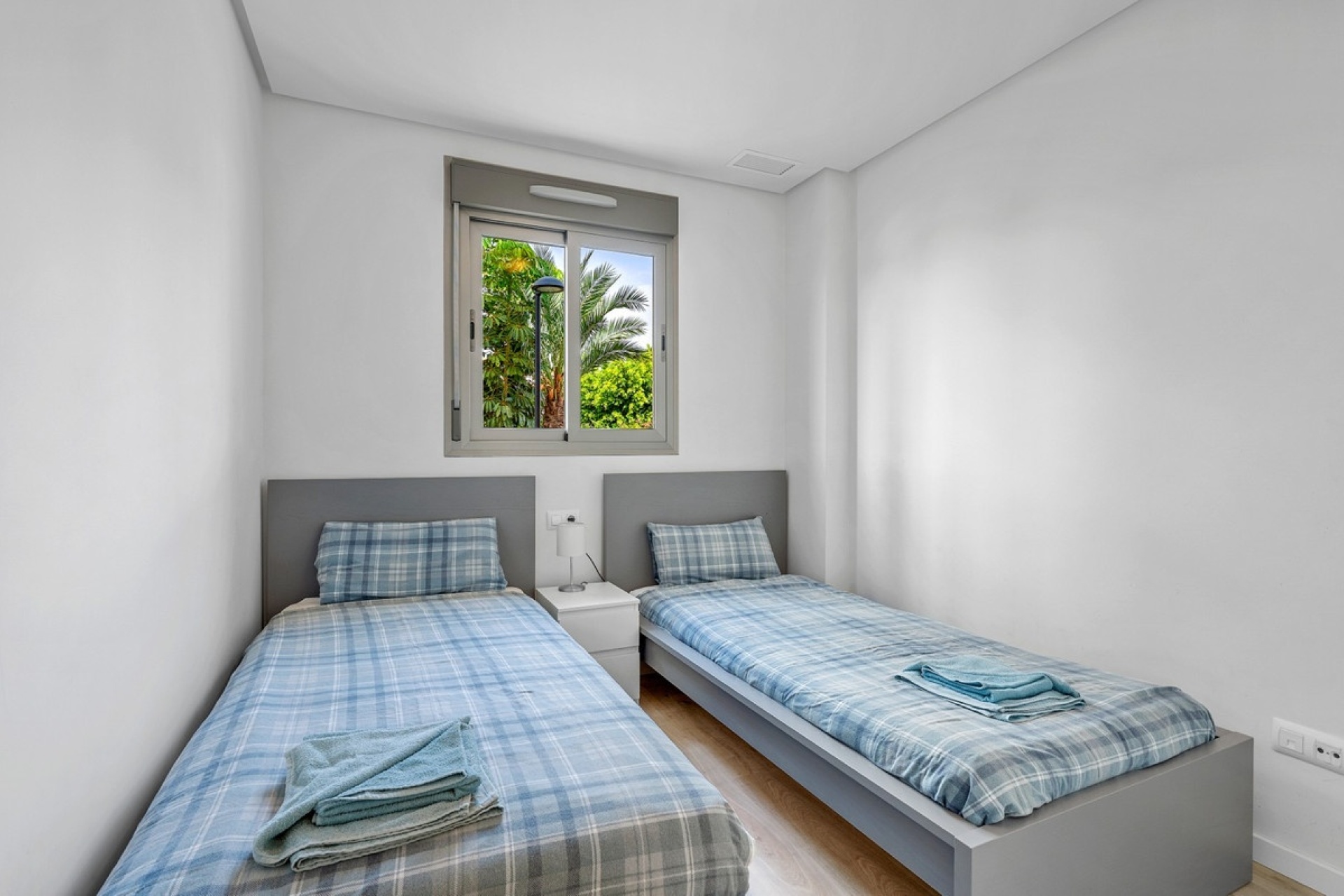 Resale - apartment - Orihuela - Orihuela Costa