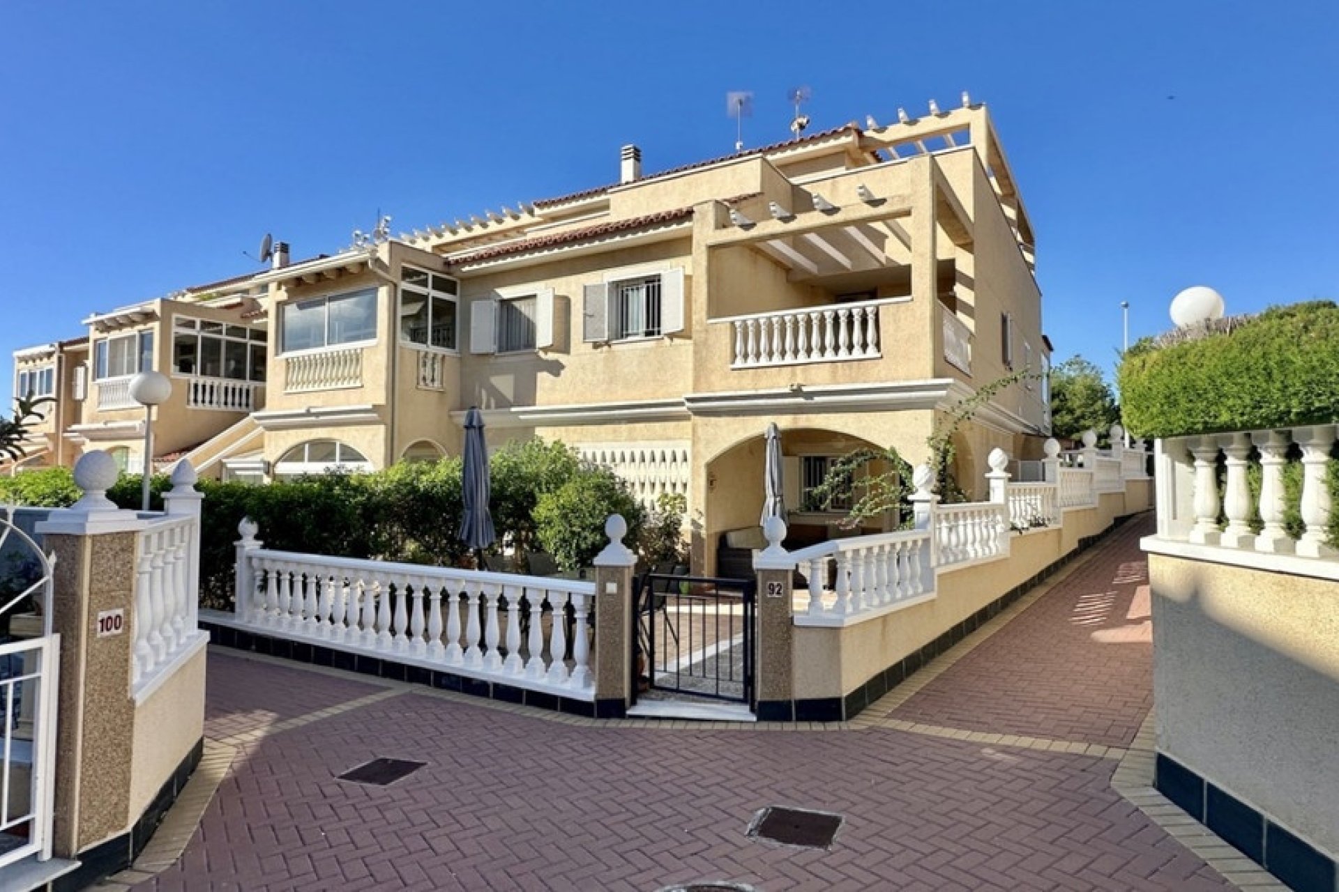 Resale - apartment - Orihuela - Playa Flamenca