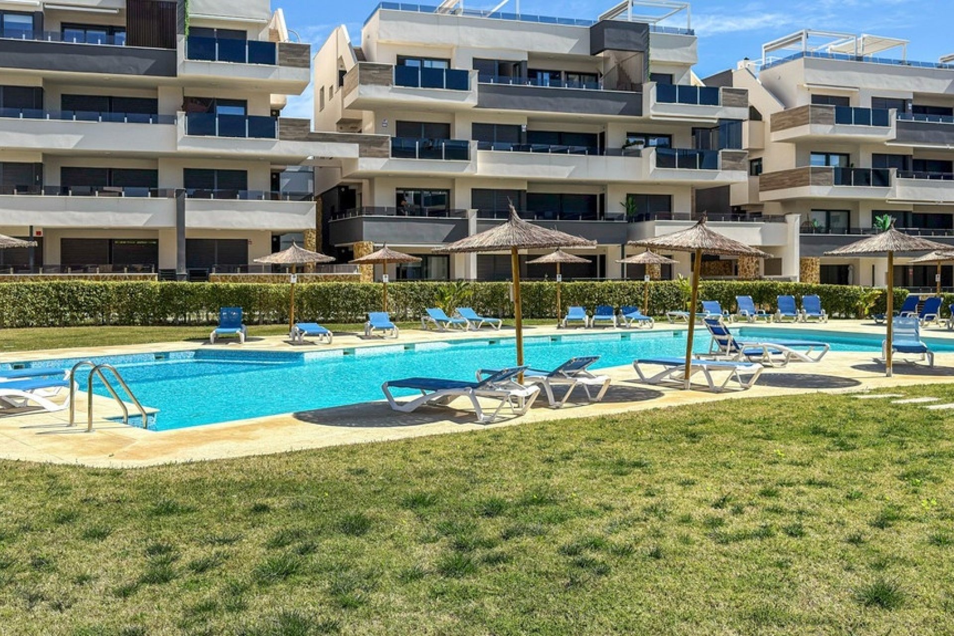 Resale - apartment - Orihuela - Playa Flamenca