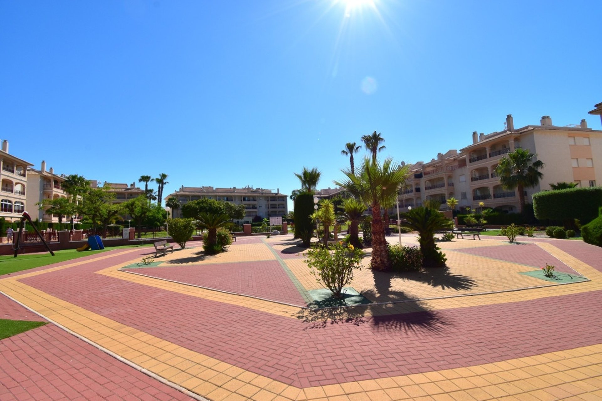 Resale - apartment - Orihuela - Playa Flamenca