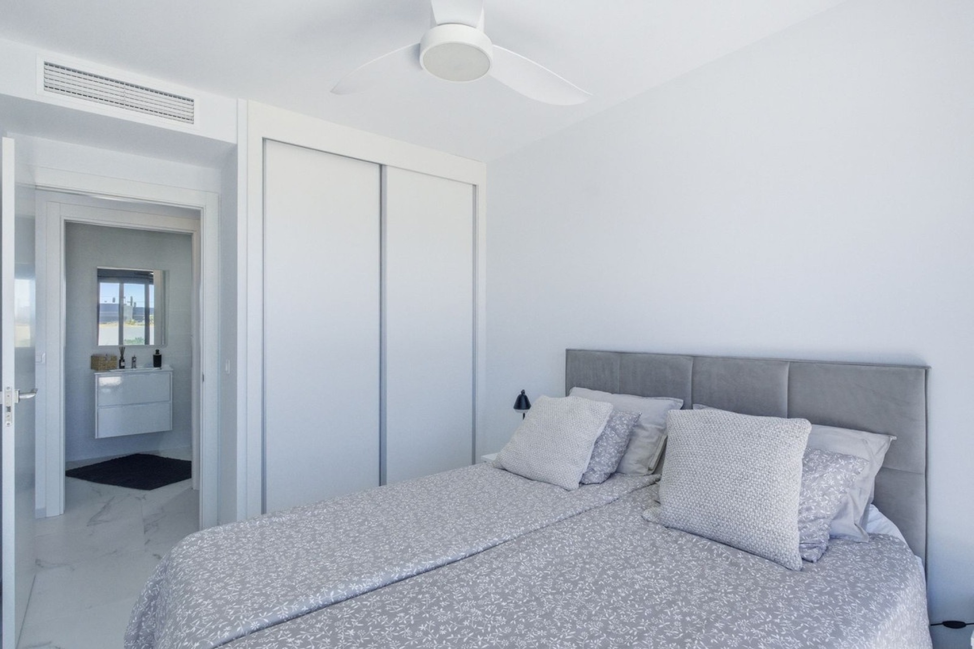 Resale - apartment - Orihuela - Playa Flamenca