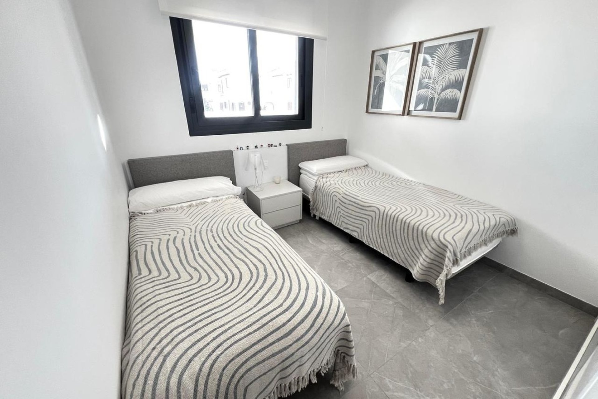 Resale - apartment - Orihuela - Playa Flamenca