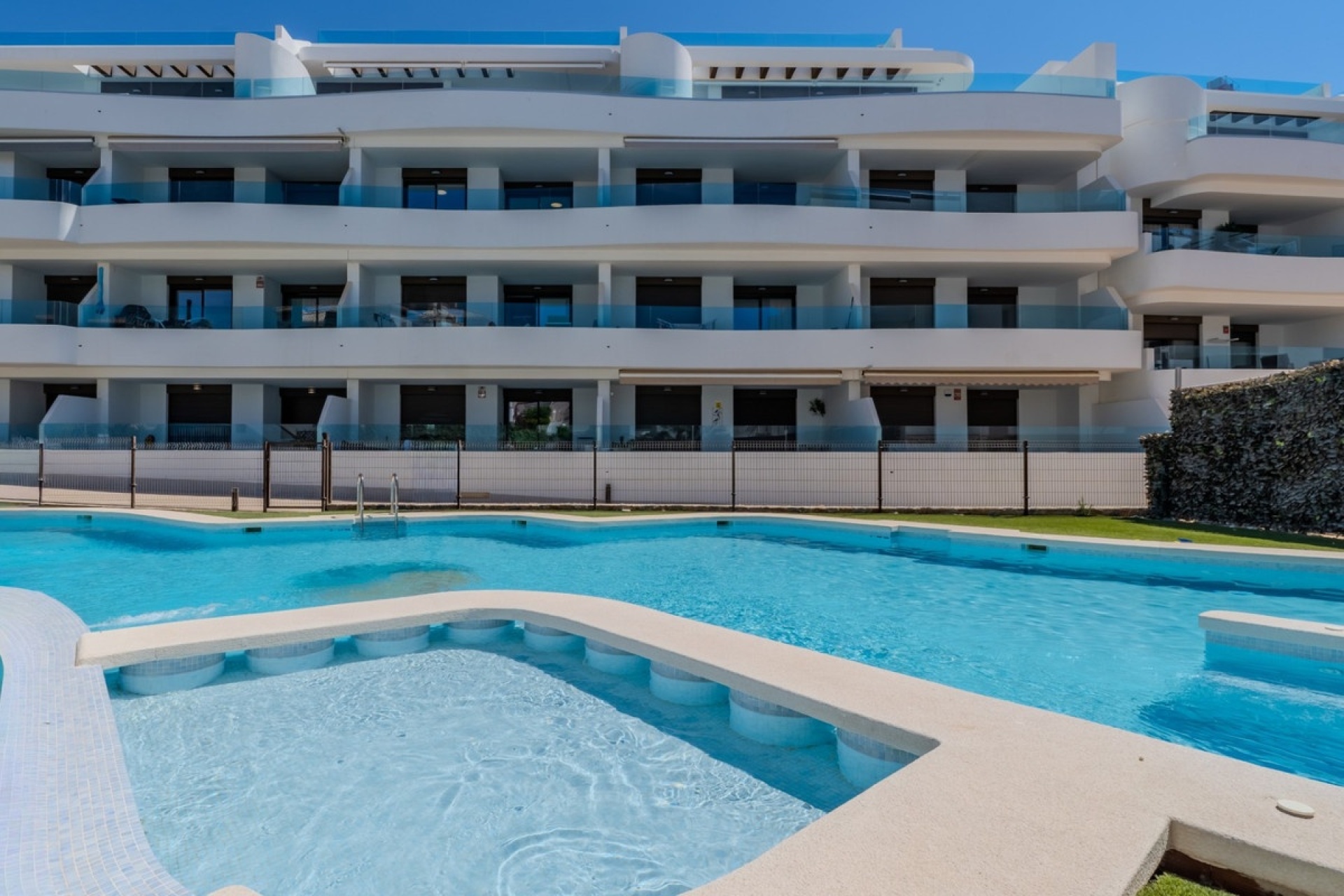 Resale - apartment - Orihuela - Playa Flamenca