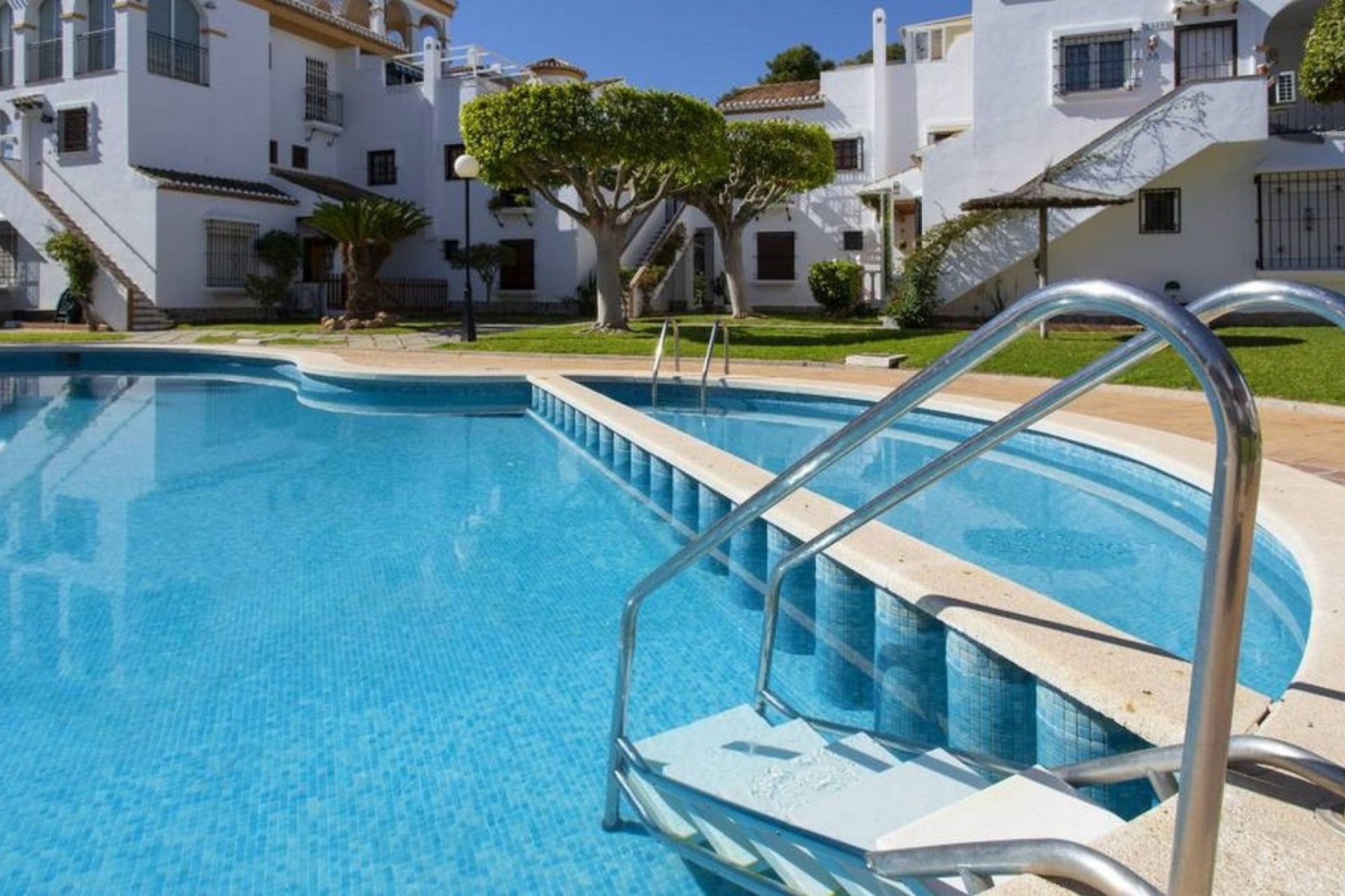 Resale - apartment - Orihuela - Playa Flamenca