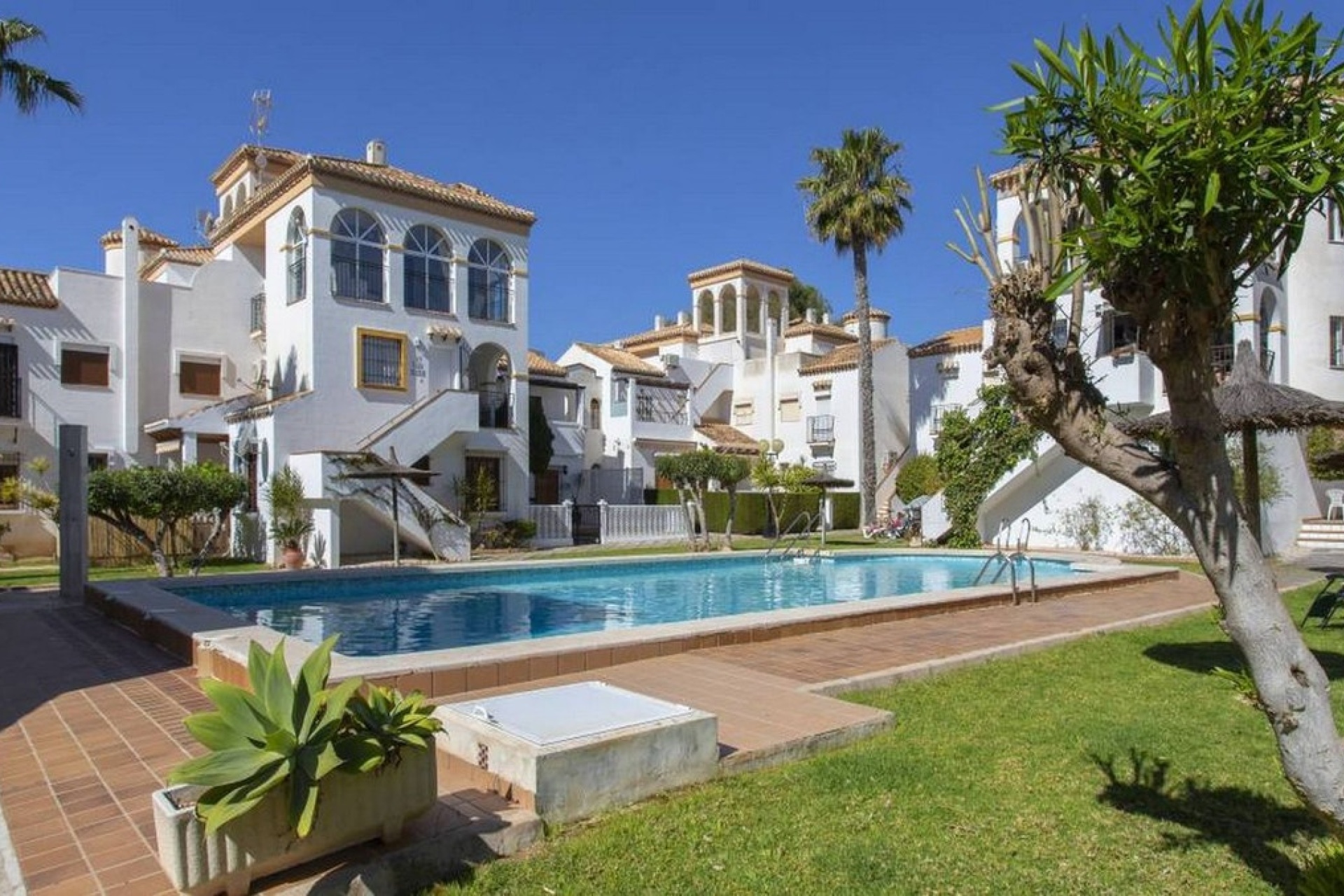 Resale - apartment - Orihuela - Playa Flamenca