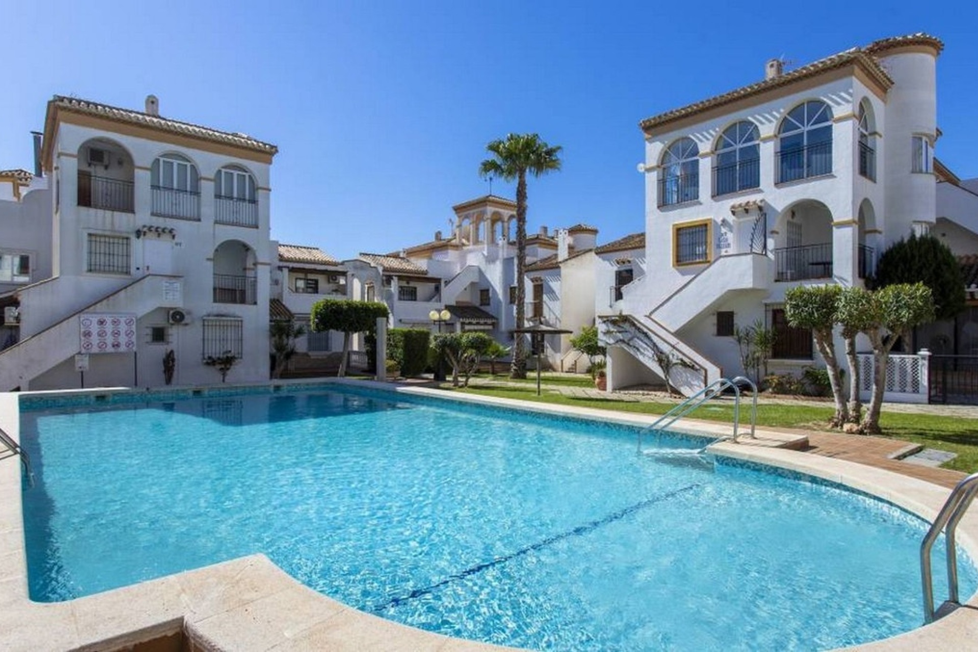 Resale - apartment - Orihuela - Playa Flamenca