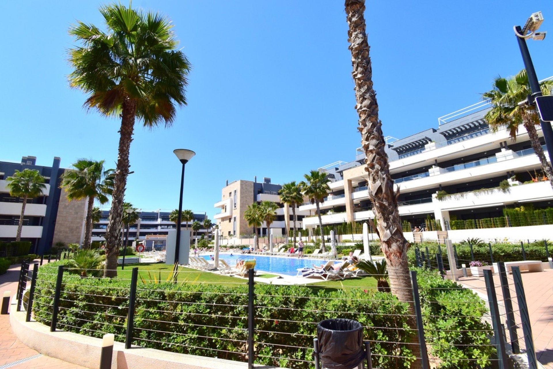 Resale - apartment - Orihuela - Playa Flamenca