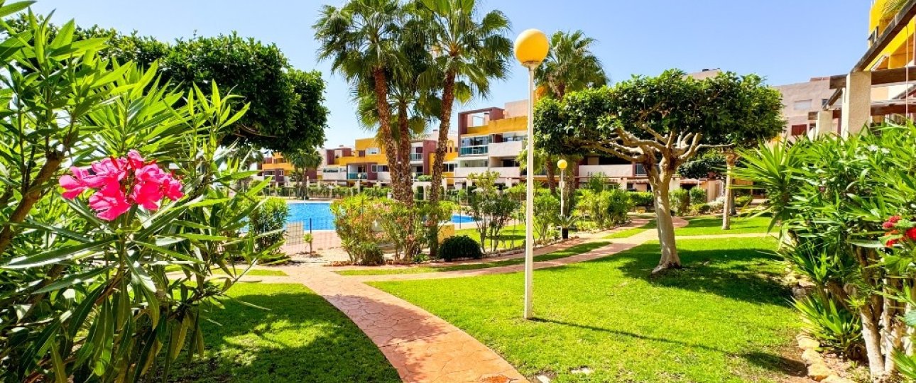 Resale - apartment - Orihuela - Playa Flamenca