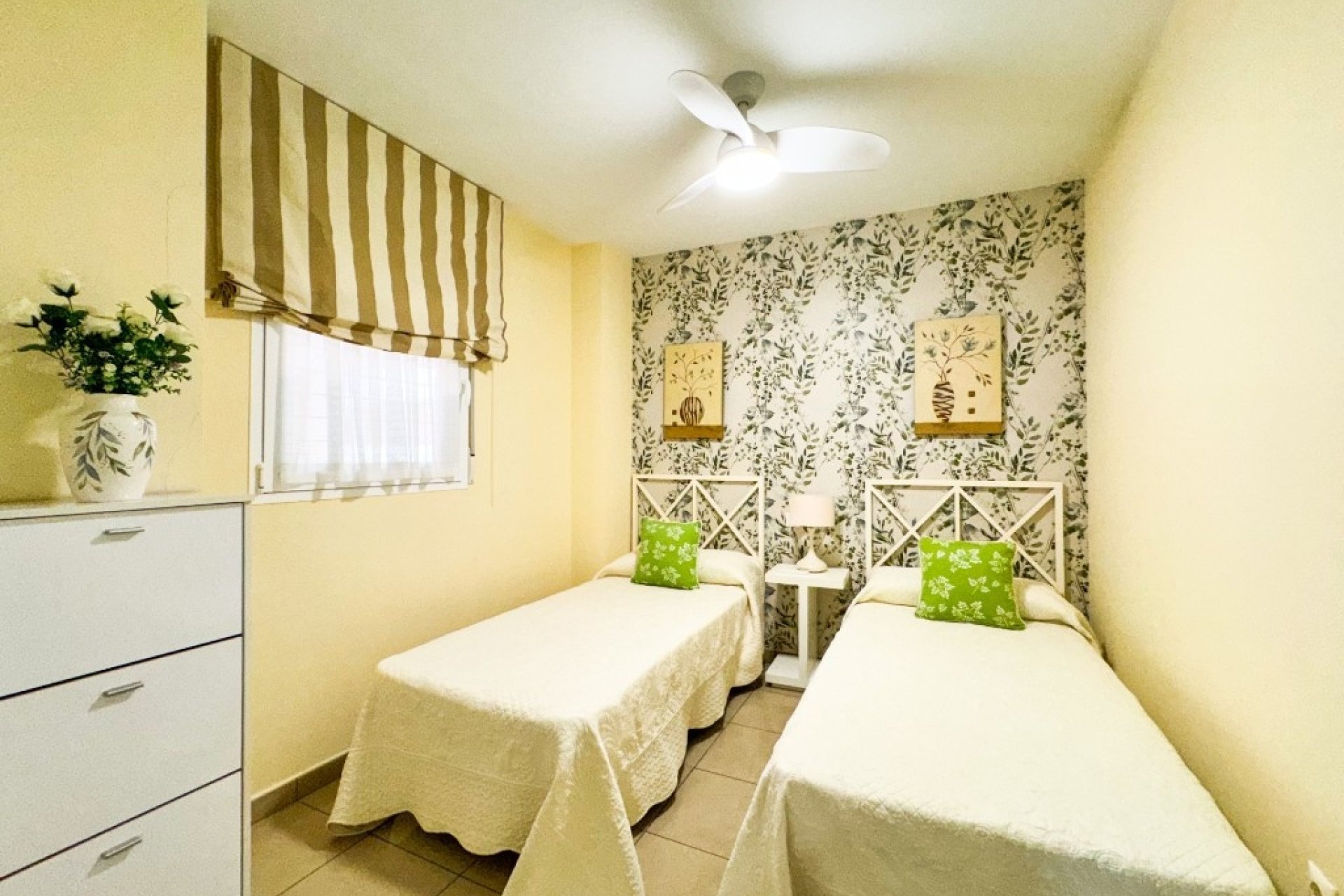Resale - apartment - Orihuela - Playa Flamenca