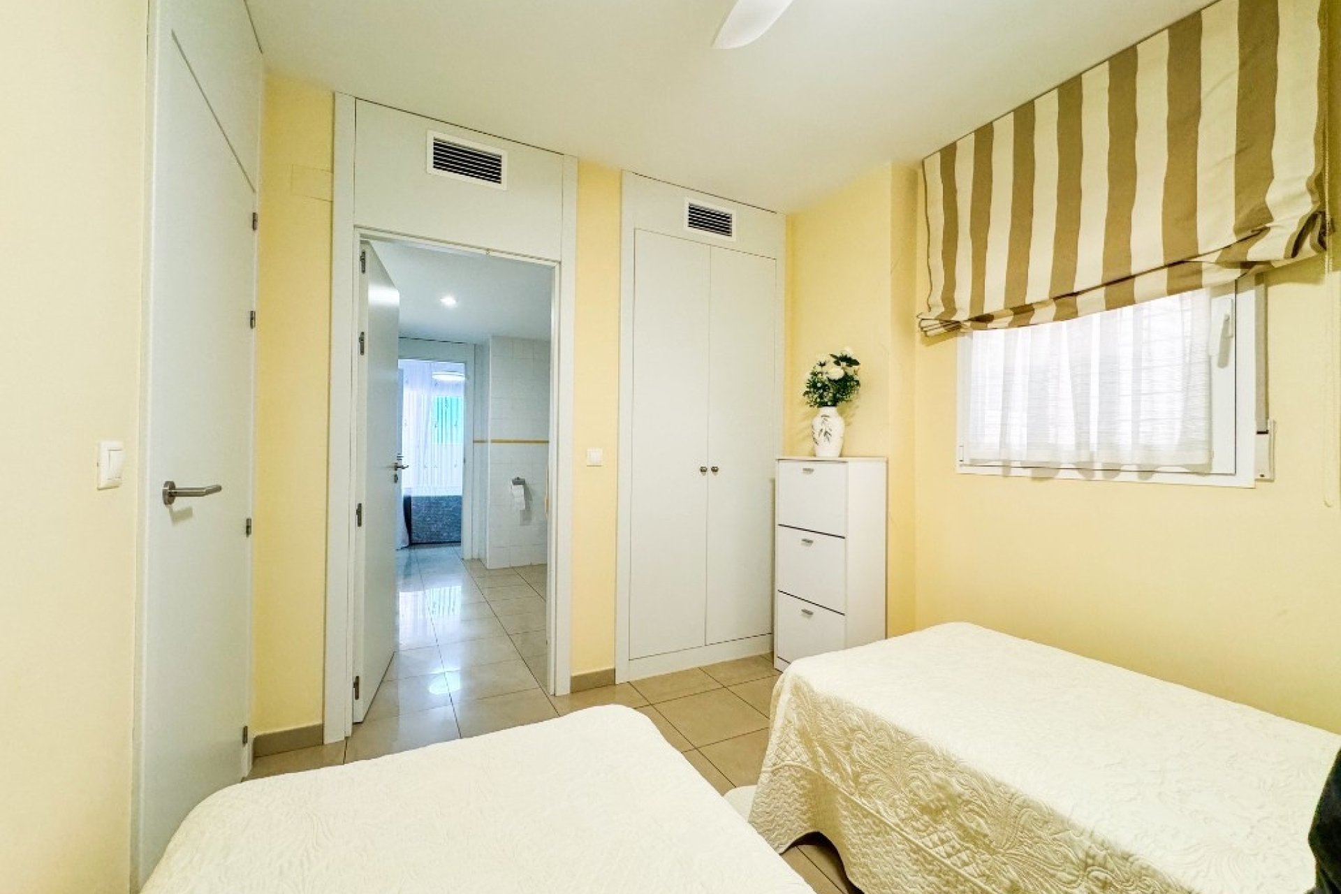 Resale - apartment - Orihuela - Playa Flamenca