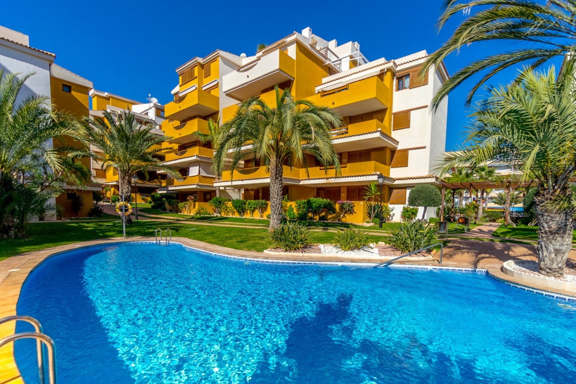 Resale - apartment - Orihuela - Punta Prima