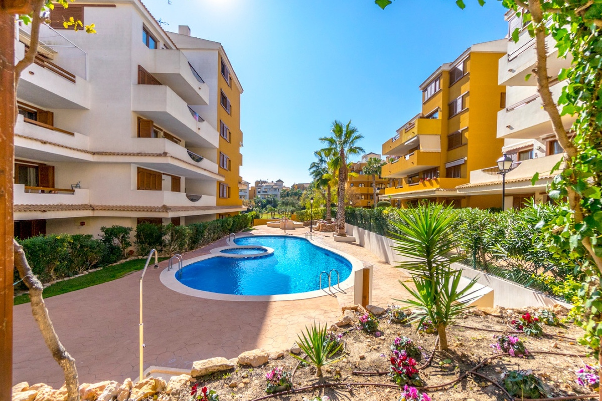Resale - apartment - Orihuela - Punta Prima