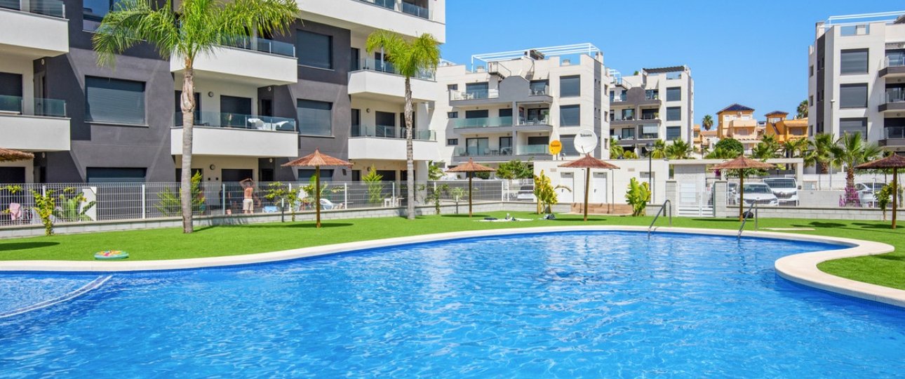 Resale - apartment - Orihuela - Villamartin