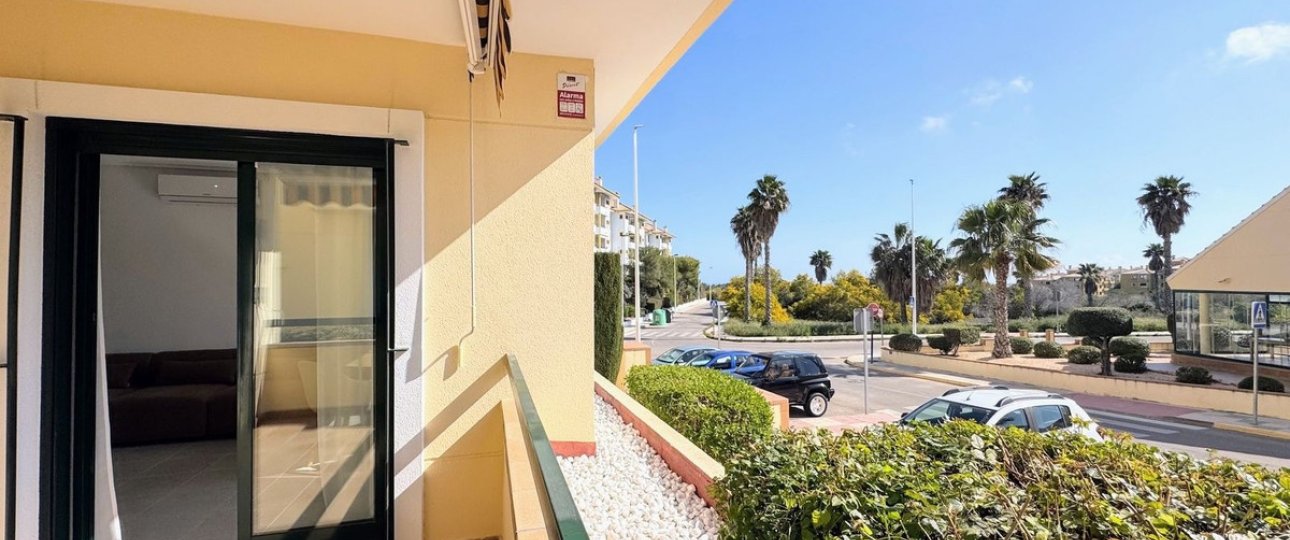 Resale - apartment - Orihuela - Villamartin