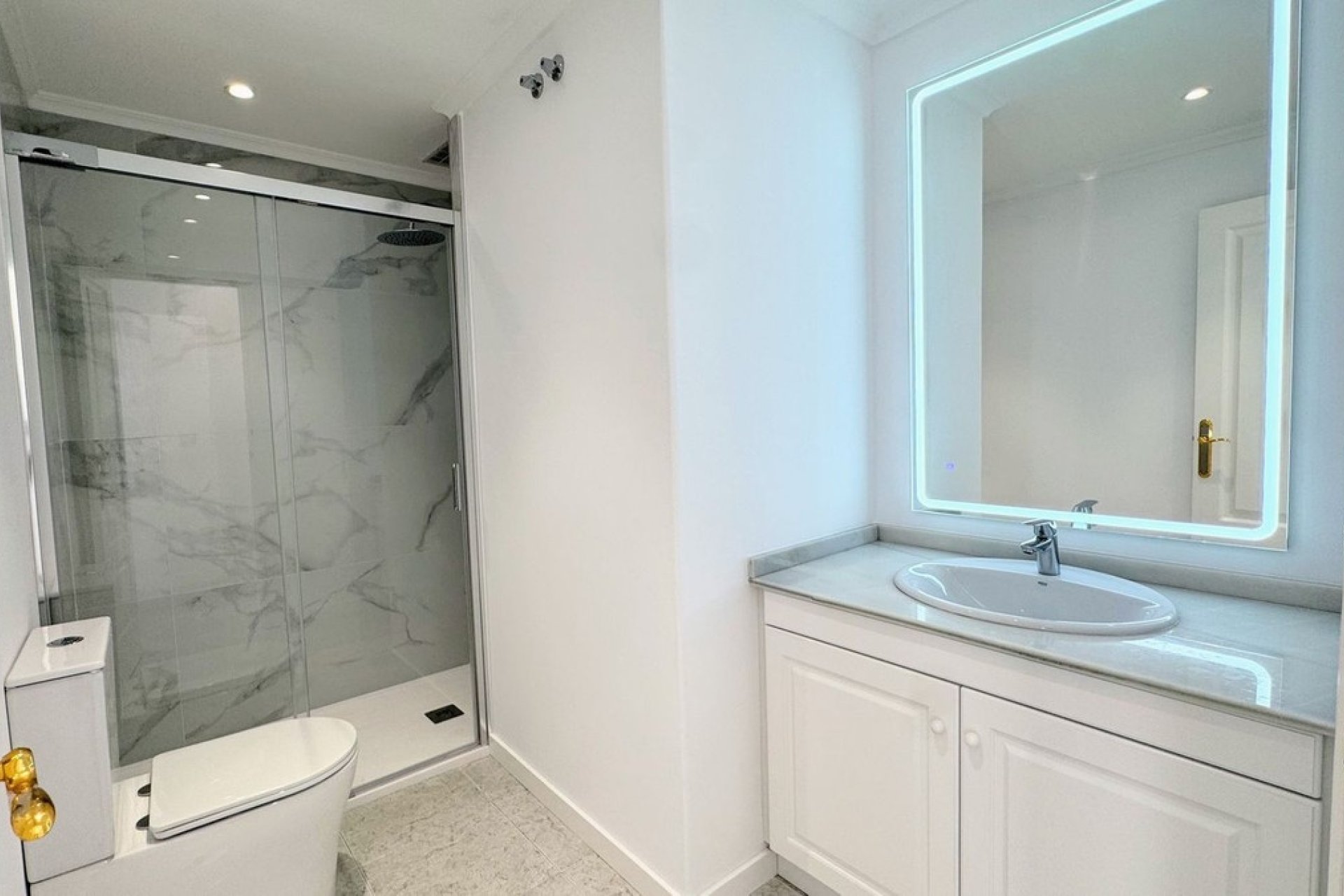 Resale - apartment - Orihuela - Villamartin
