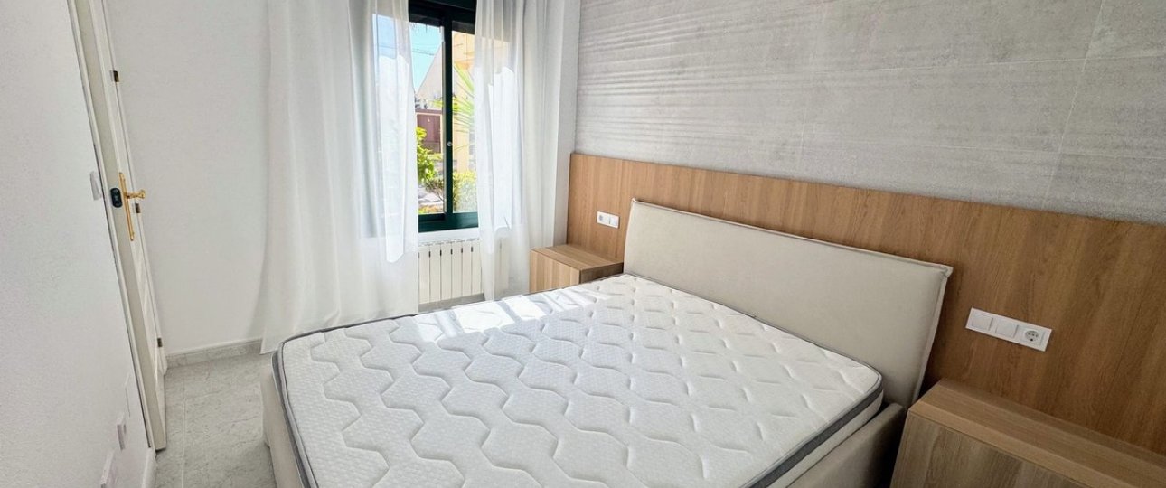 Resale - apartment - Orihuela - Villamartin