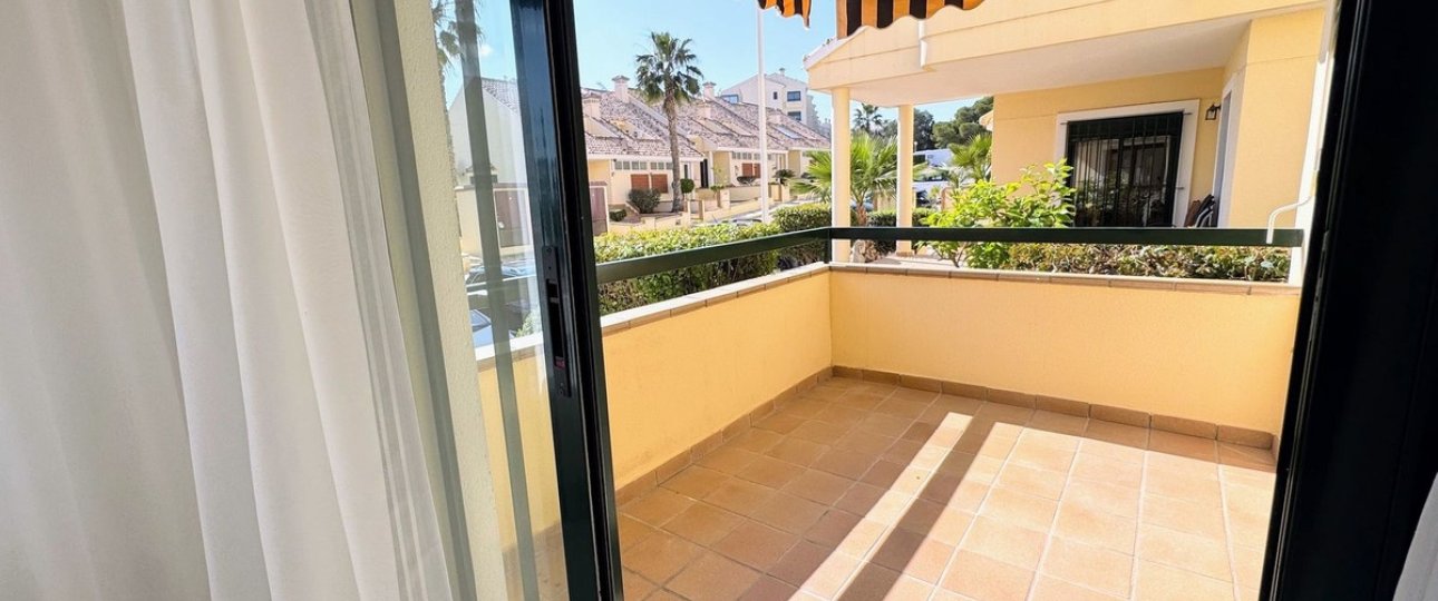 Resale - apartment - Orihuela - Villamartin