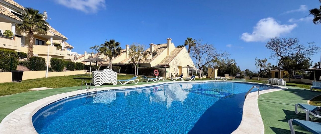 Resale - apartment - Orihuela - Villamartin