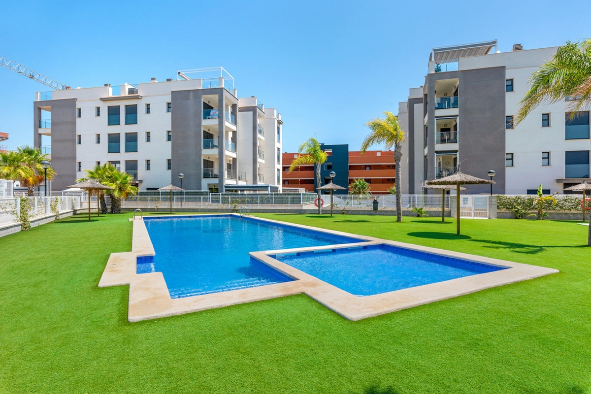 Resale - apartment - Orihuela - Villamartin