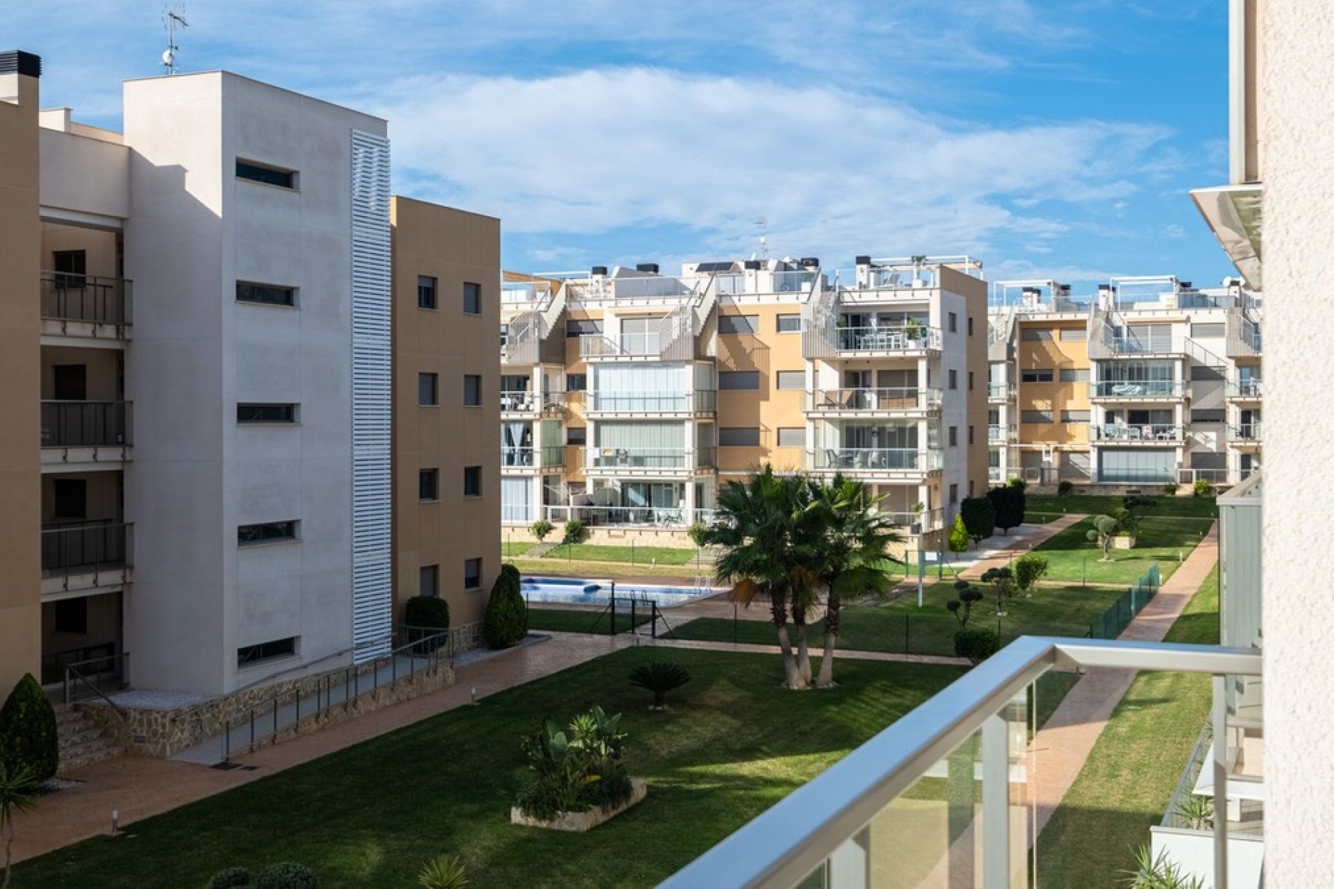 Resale - apartment - Orihuela - Villamartin