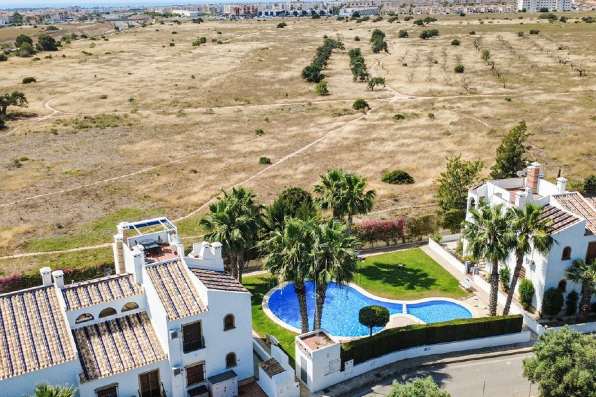 Resale - apartment - Orihuela - Villamartin