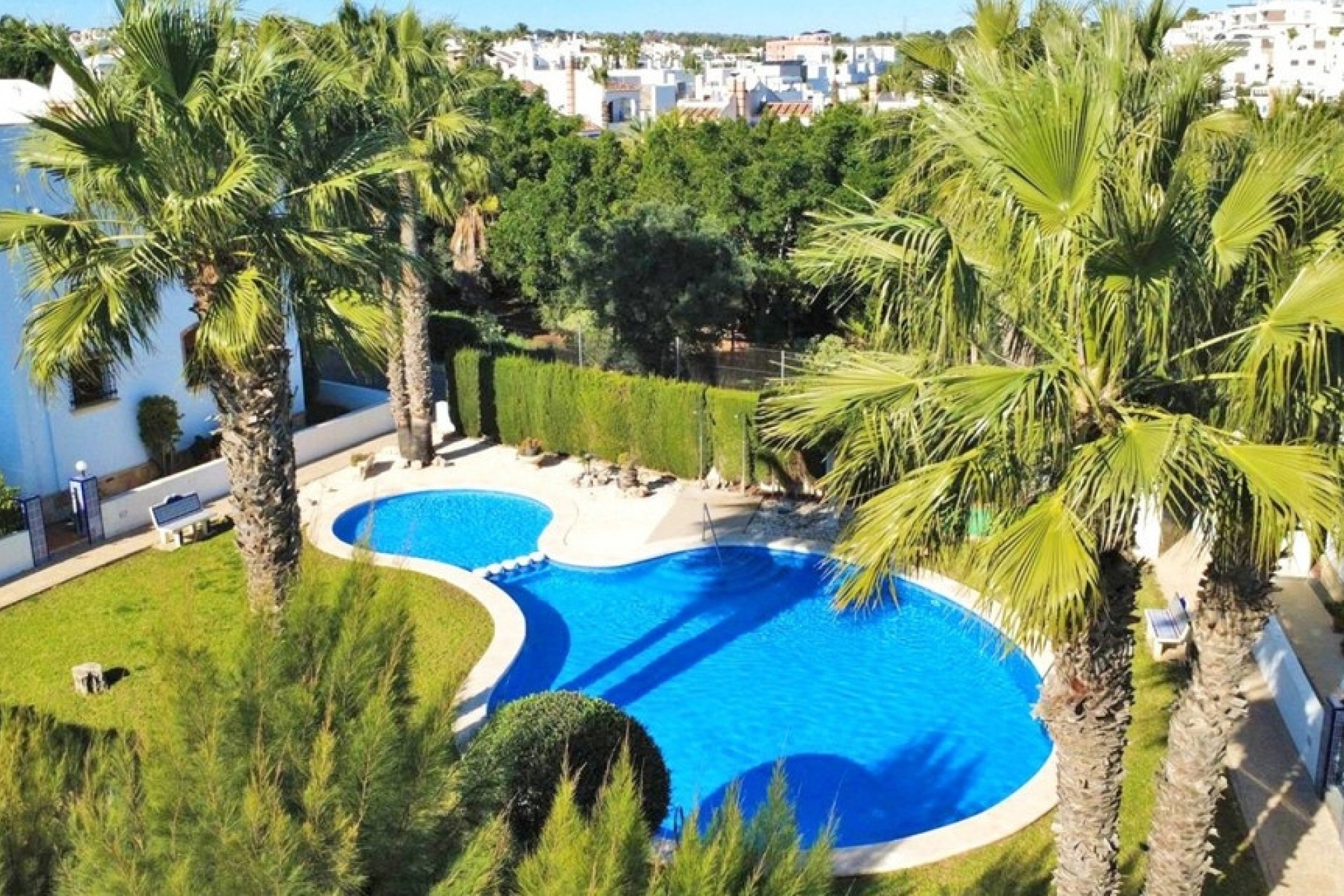 Resale - apartment - Orihuela - Villamartin