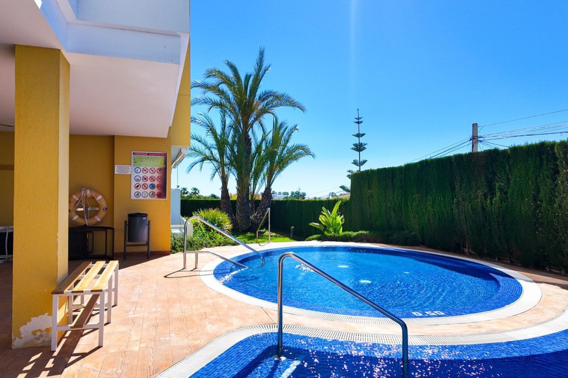 Resale - apartment - Orihuela - Villamartin