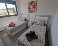 Resale - apartment - Orihuela - Villamartin