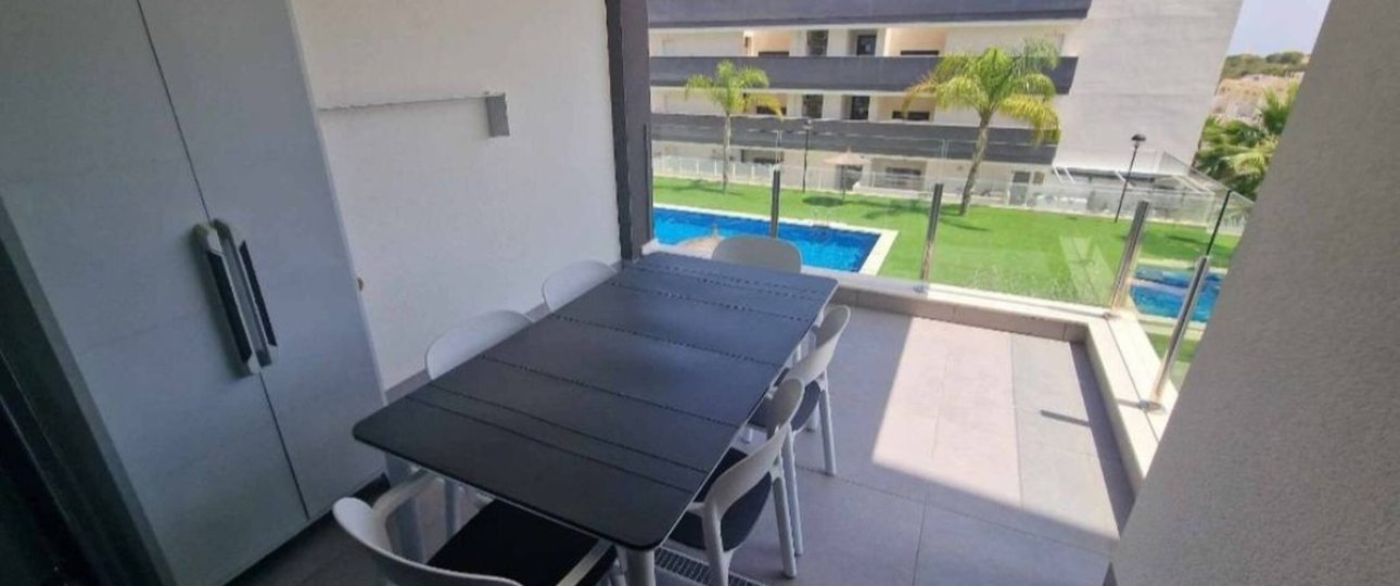 Resale - apartment - Orihuela - Villamartin