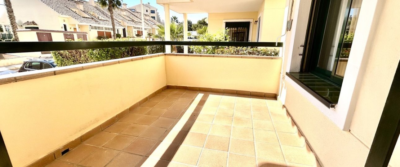 Resale - apartment - Orihuela - Villamartin