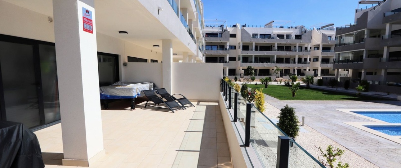 Resale - apartment - Orihuela - Villamartin