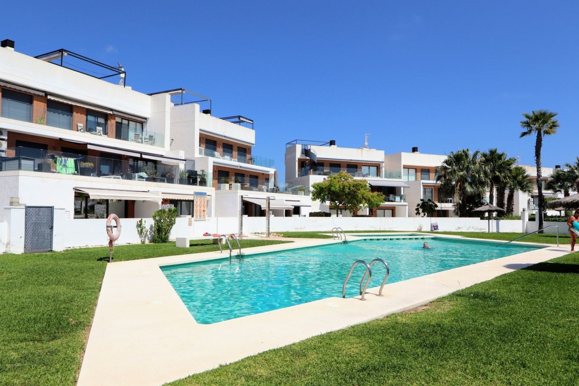 Resale - apartment - Orihuela - Villamartin